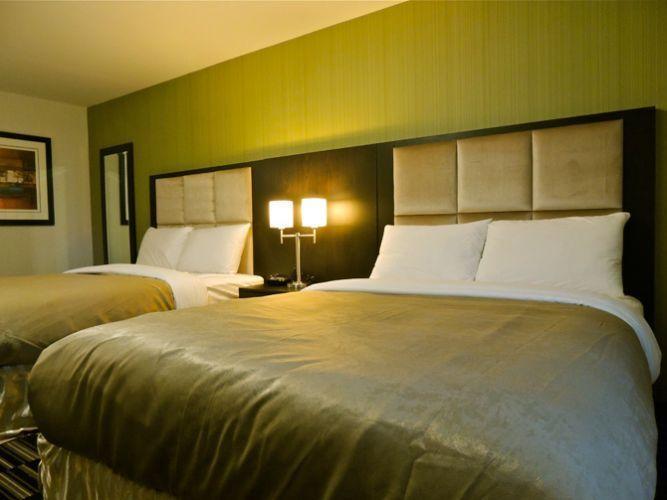Western Star Inn & Suites Stoughton Esterno foto